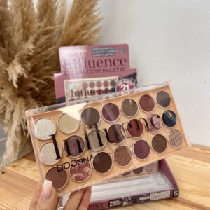 Alternative view of Paleta sombras Influence I 11193A