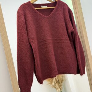 Jersey Bruselas cuello de pico I Burdeos I OK816