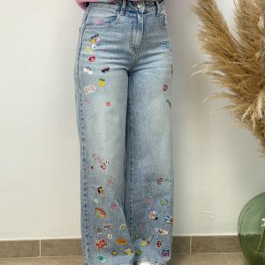 Pantalón vaquero stickers PREVENTA