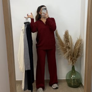 Conjunto de punto con cuello