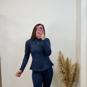 Alternative view of Conjunto deporte bailarina