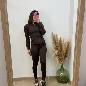 Alternative view of Conjunto deportivo Vanesa