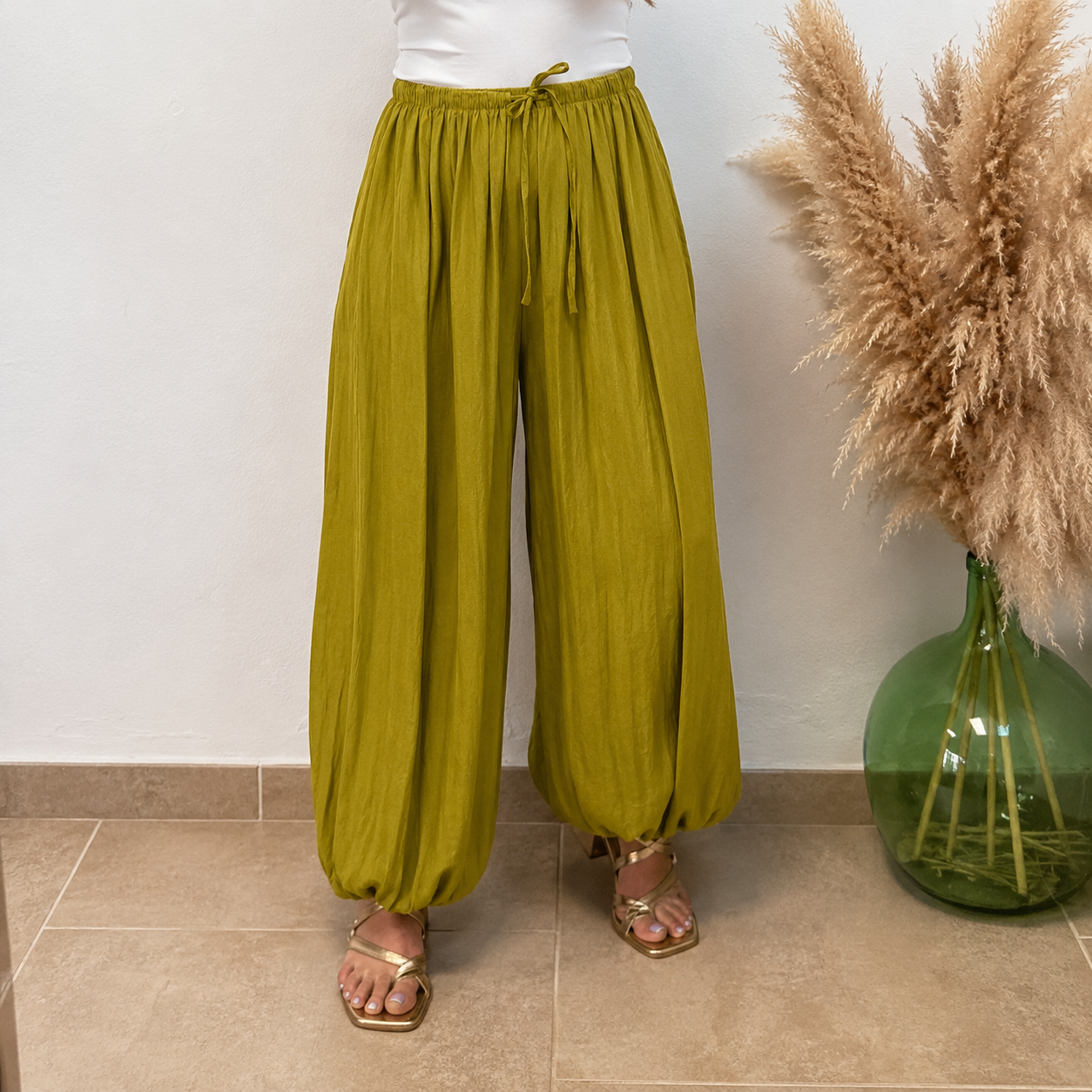Pantalón globo puño liso - Verde pistacho