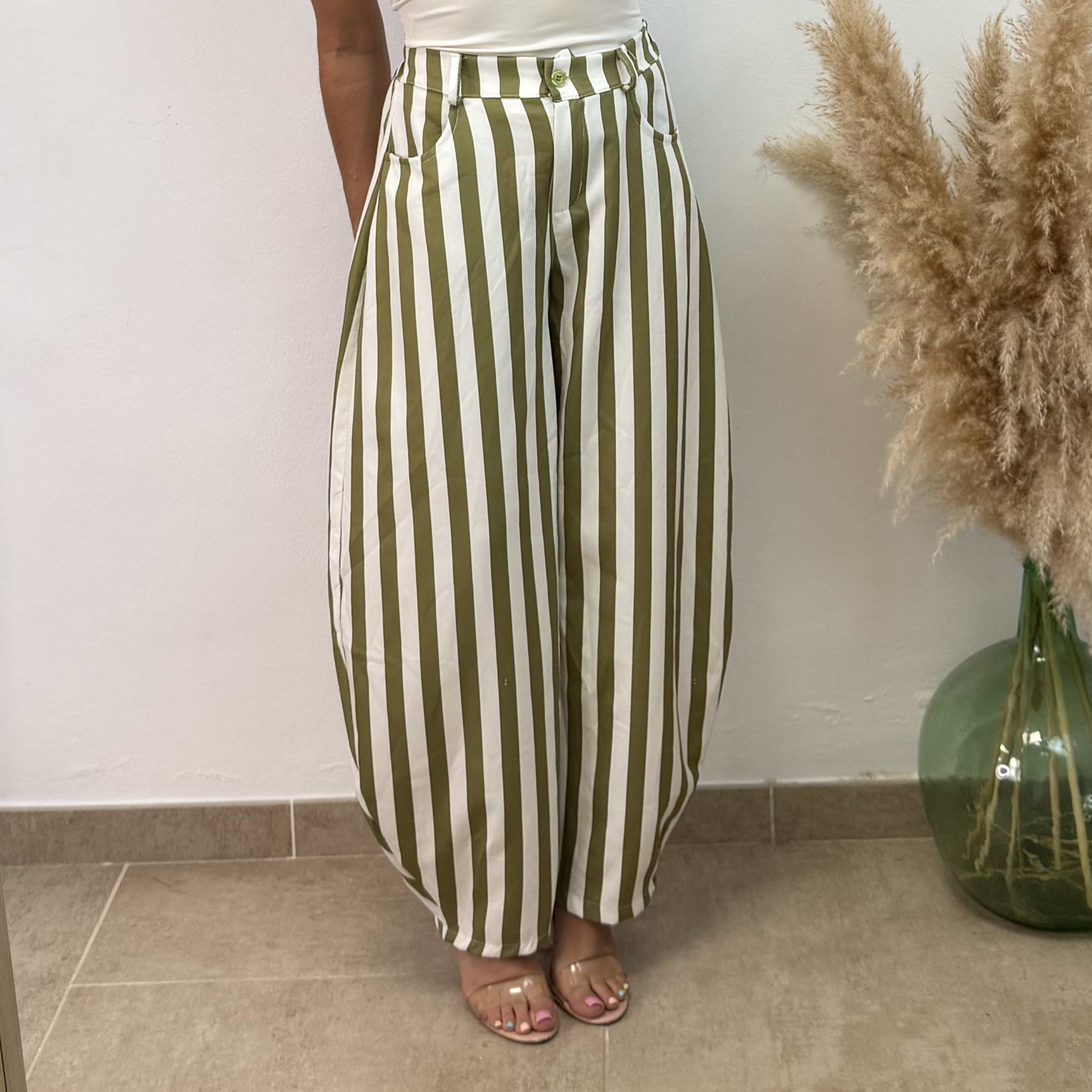 Pantalón ballon raya con botón - Verde manzana
