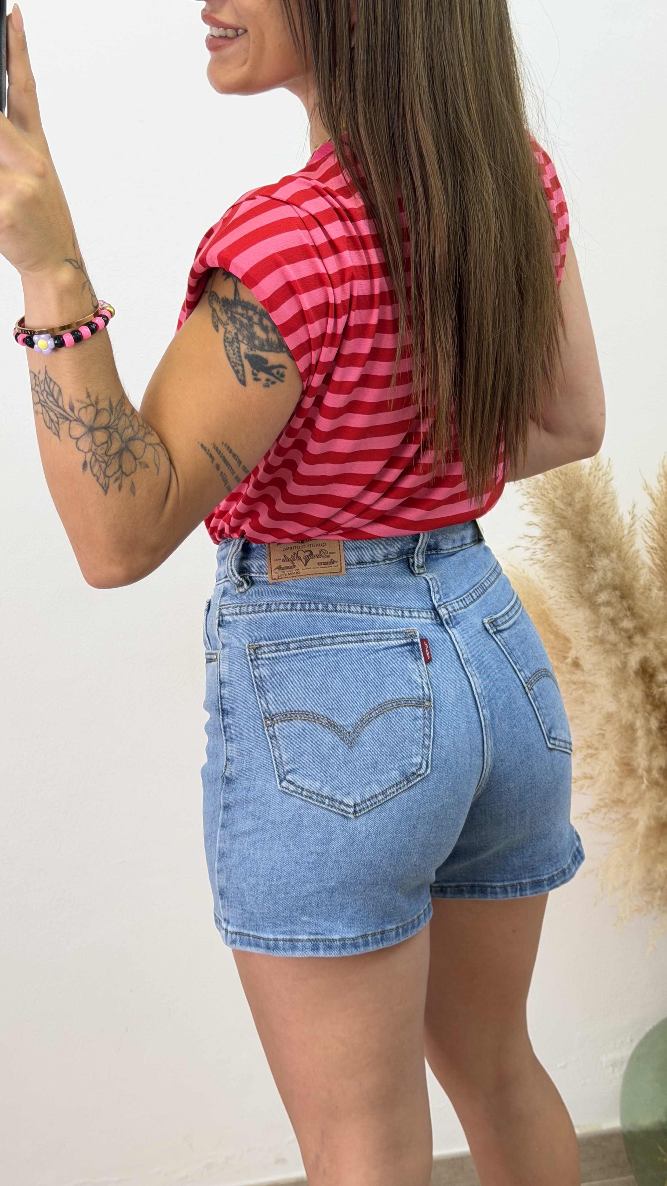 Pantalón vaquero inspo levis corto - Imagen 2