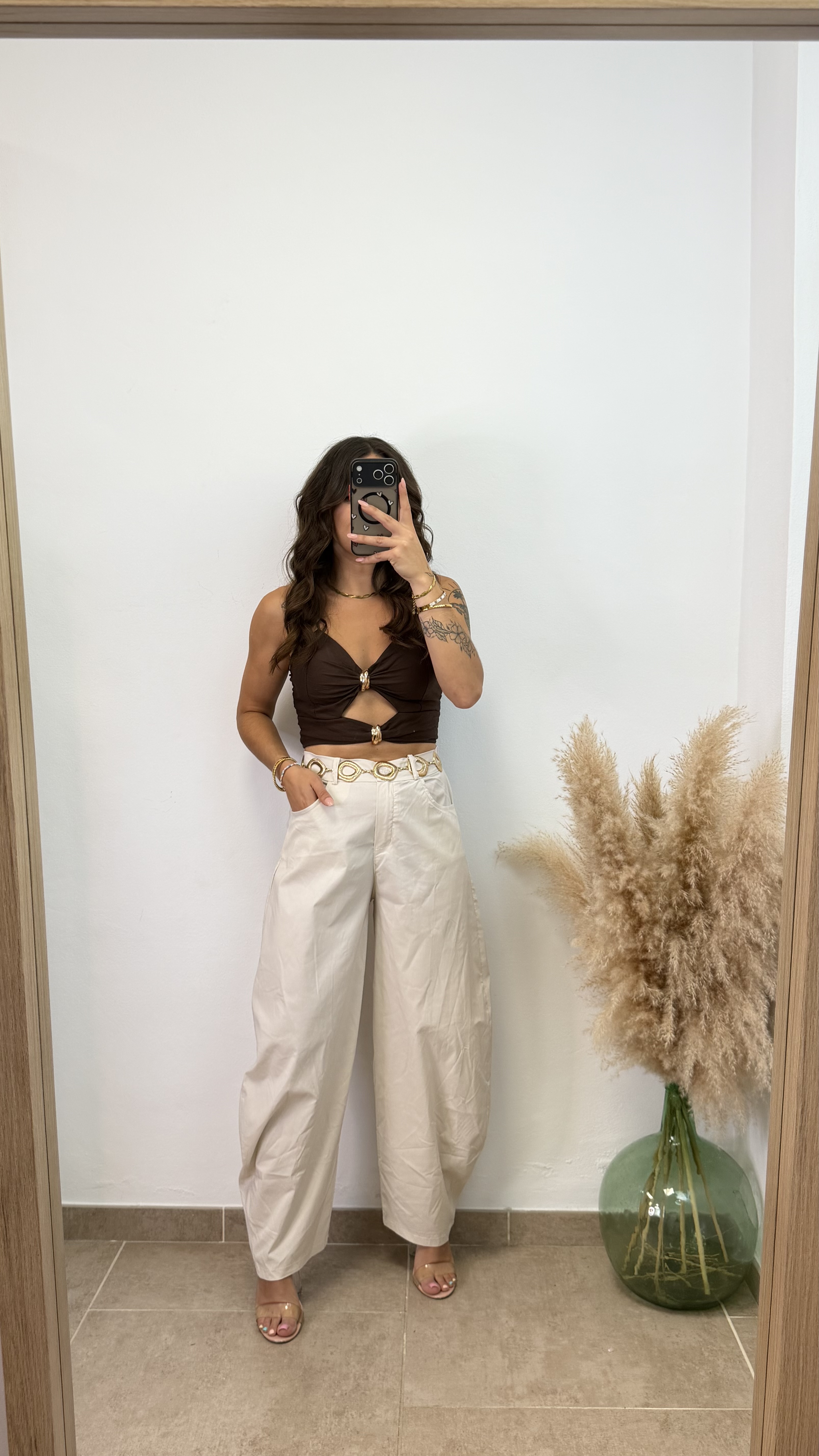 Pantalón ballon liso con botón - Beige
