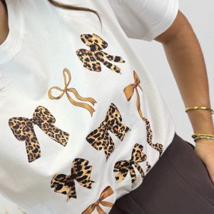 Alternative view of Camiseta estampada lazos - Beige