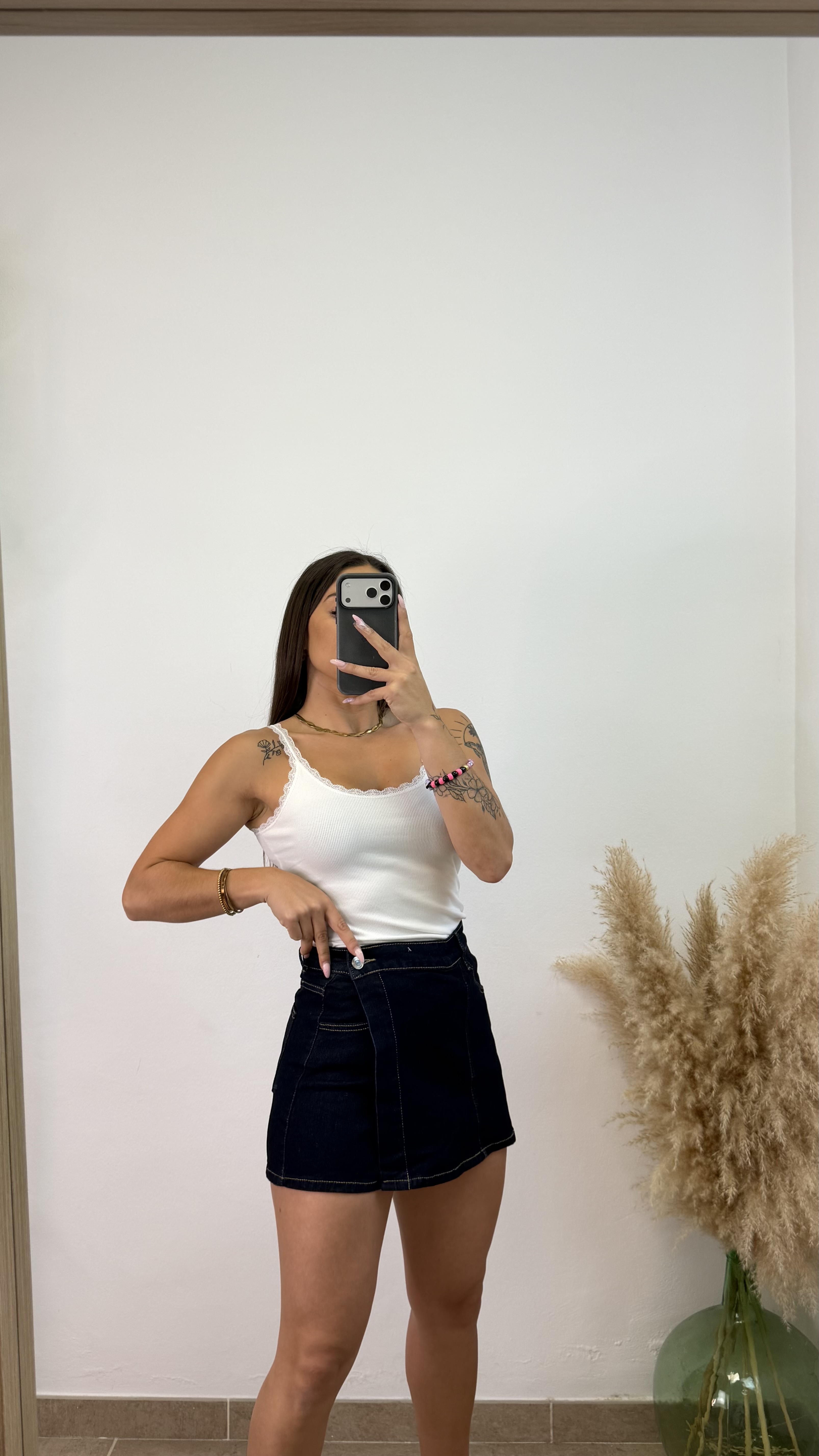 Falda pantalón oscura - Imagen 4