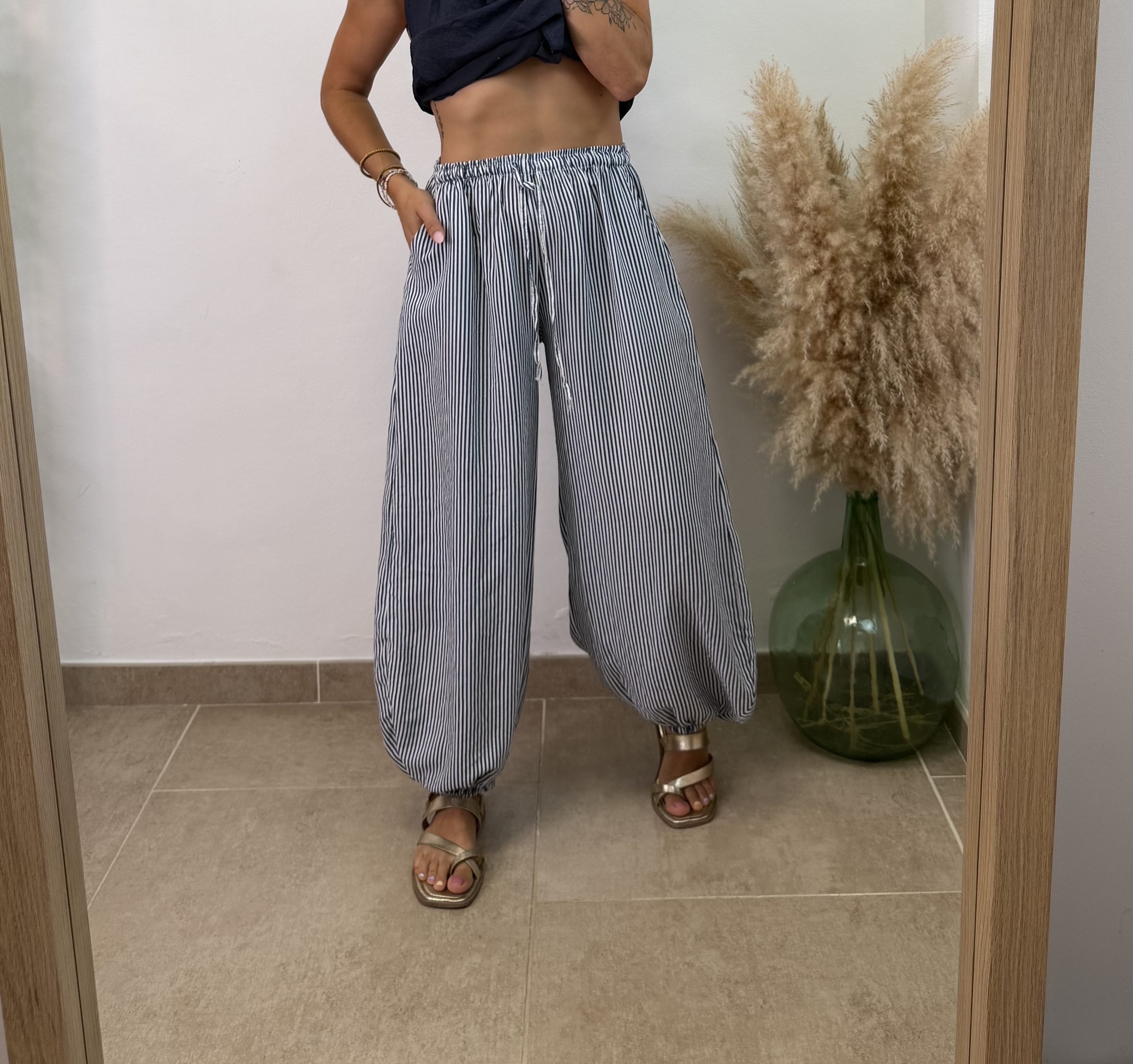 Pantalón globo puño lino rayitas – Azul marino