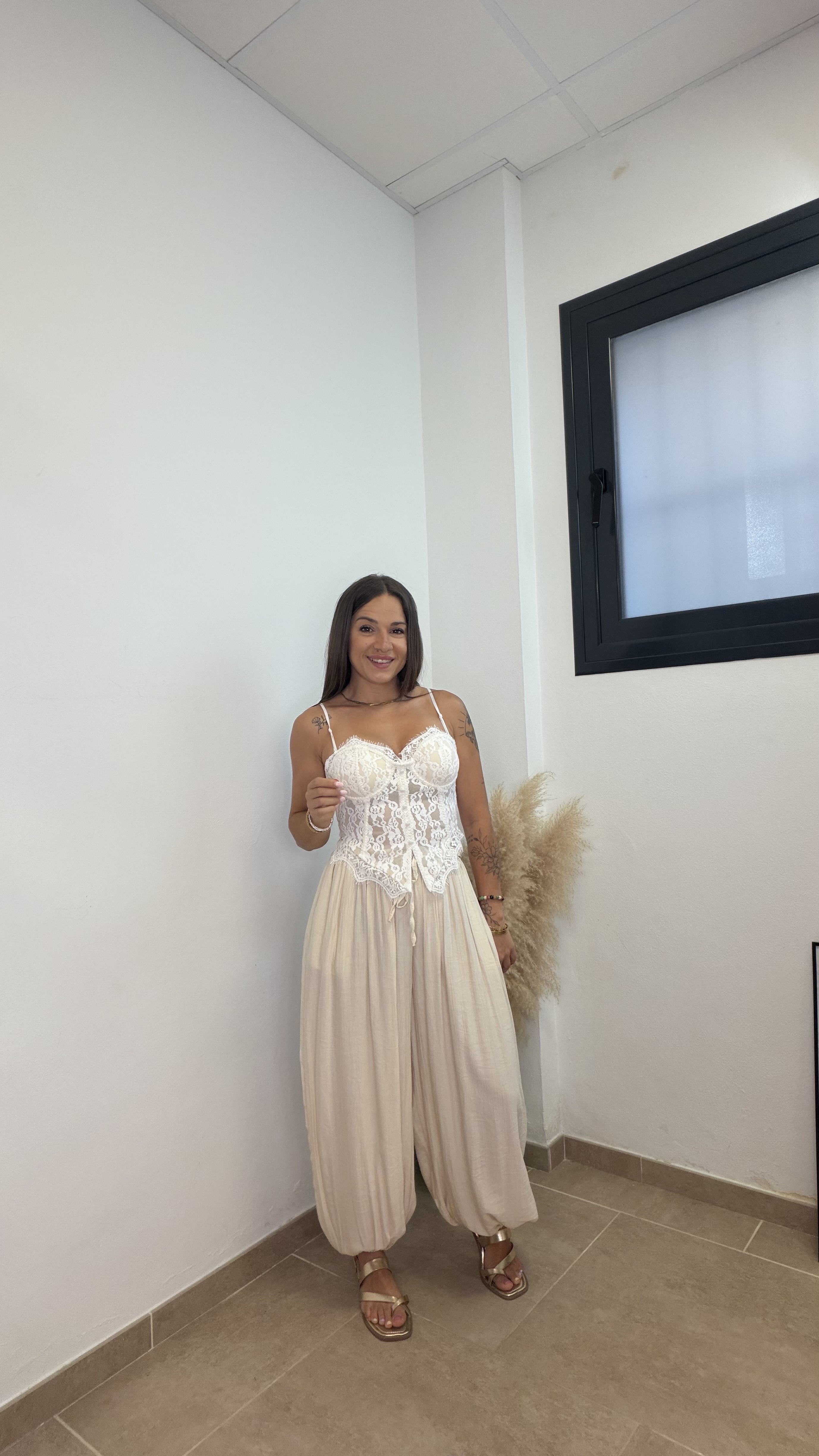 Pantalón globo puño liso - Beige - Imagen 3