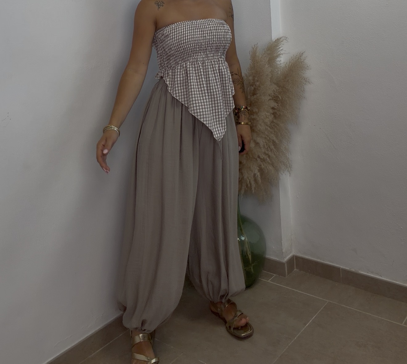 Pantalón globo puño liso - taupe