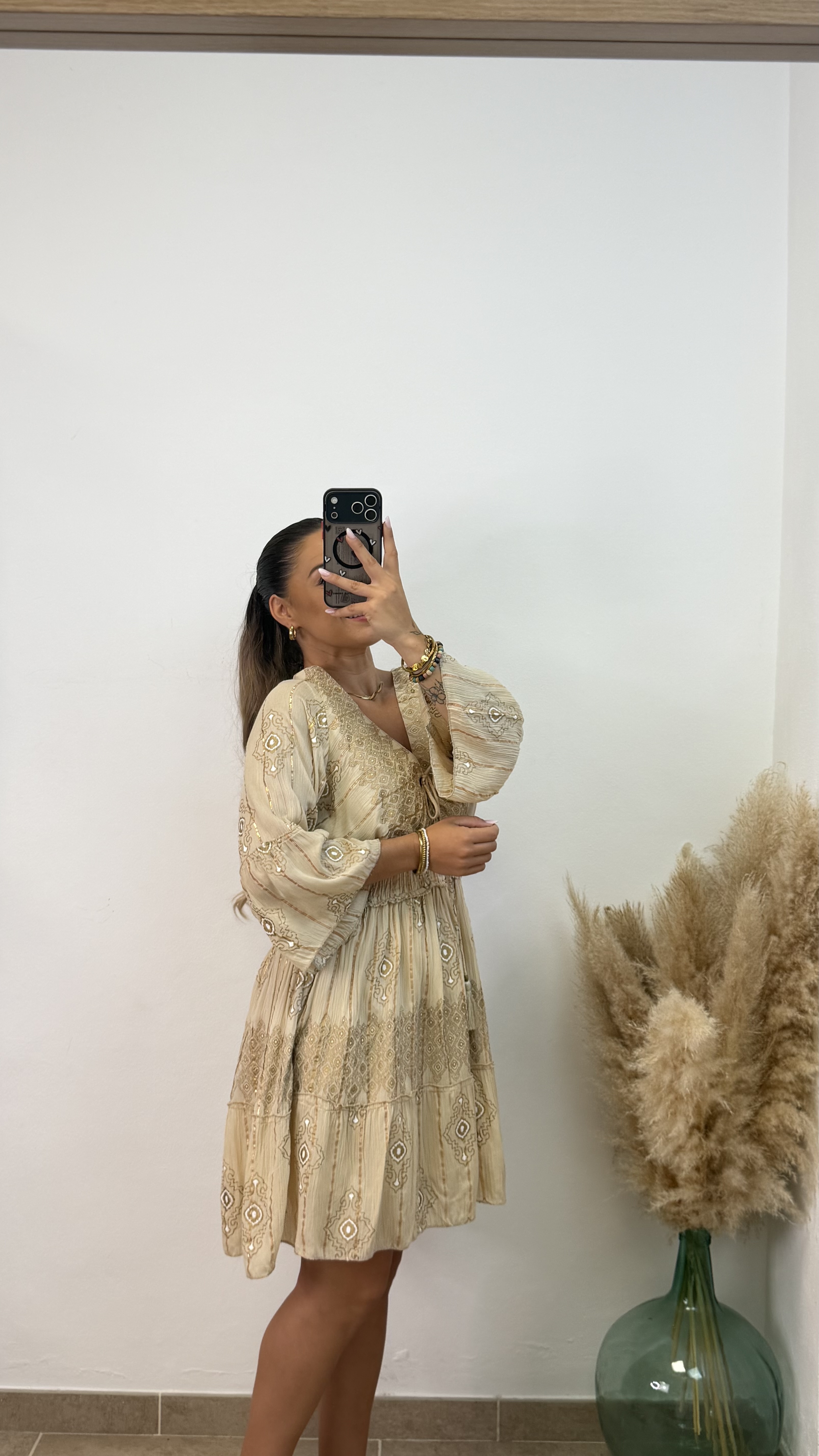 Vestido étnico corto beige - Imagen 3
