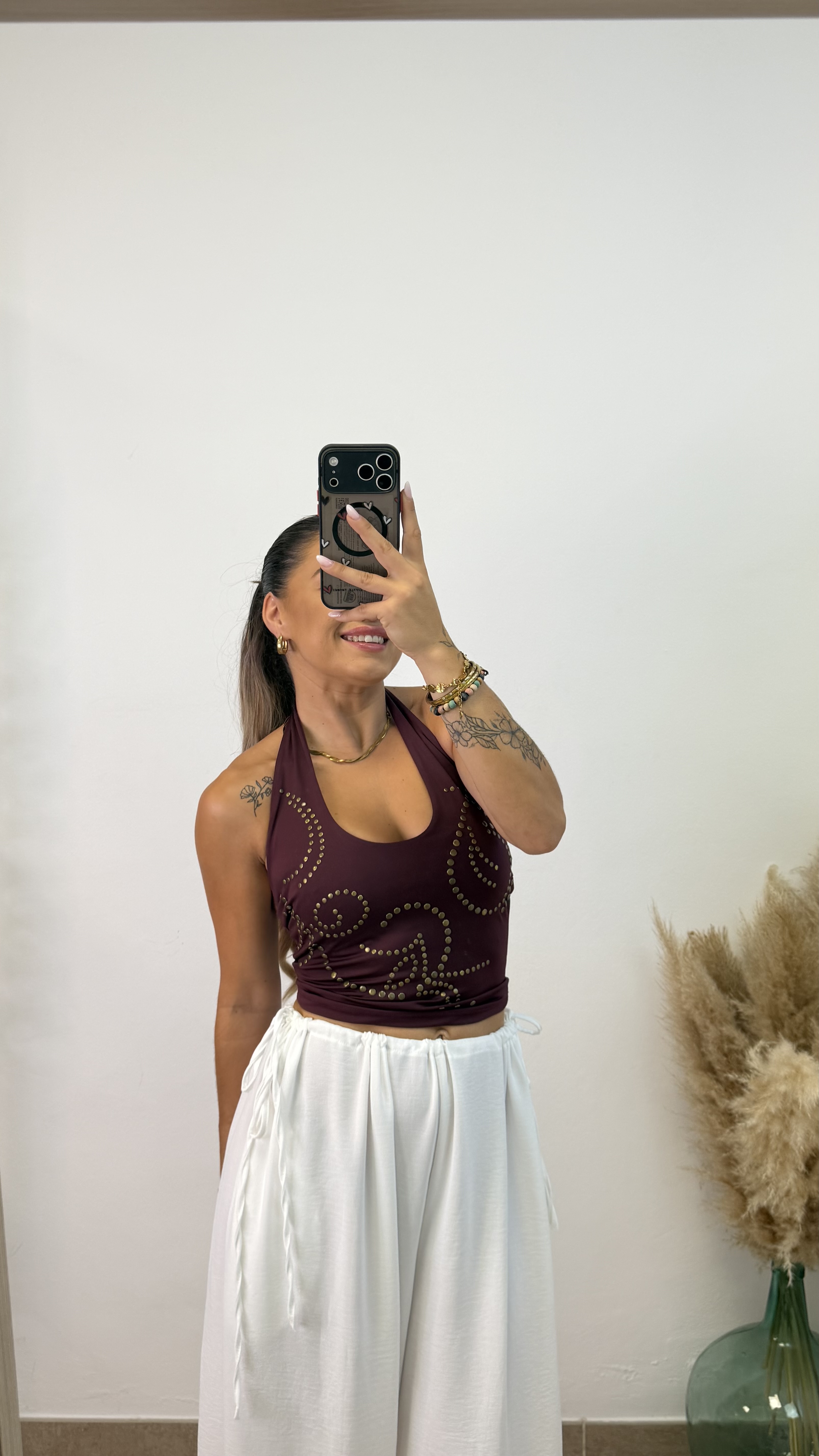 Camiseta Cuello Tachuela I Burdeos - Imagen 2