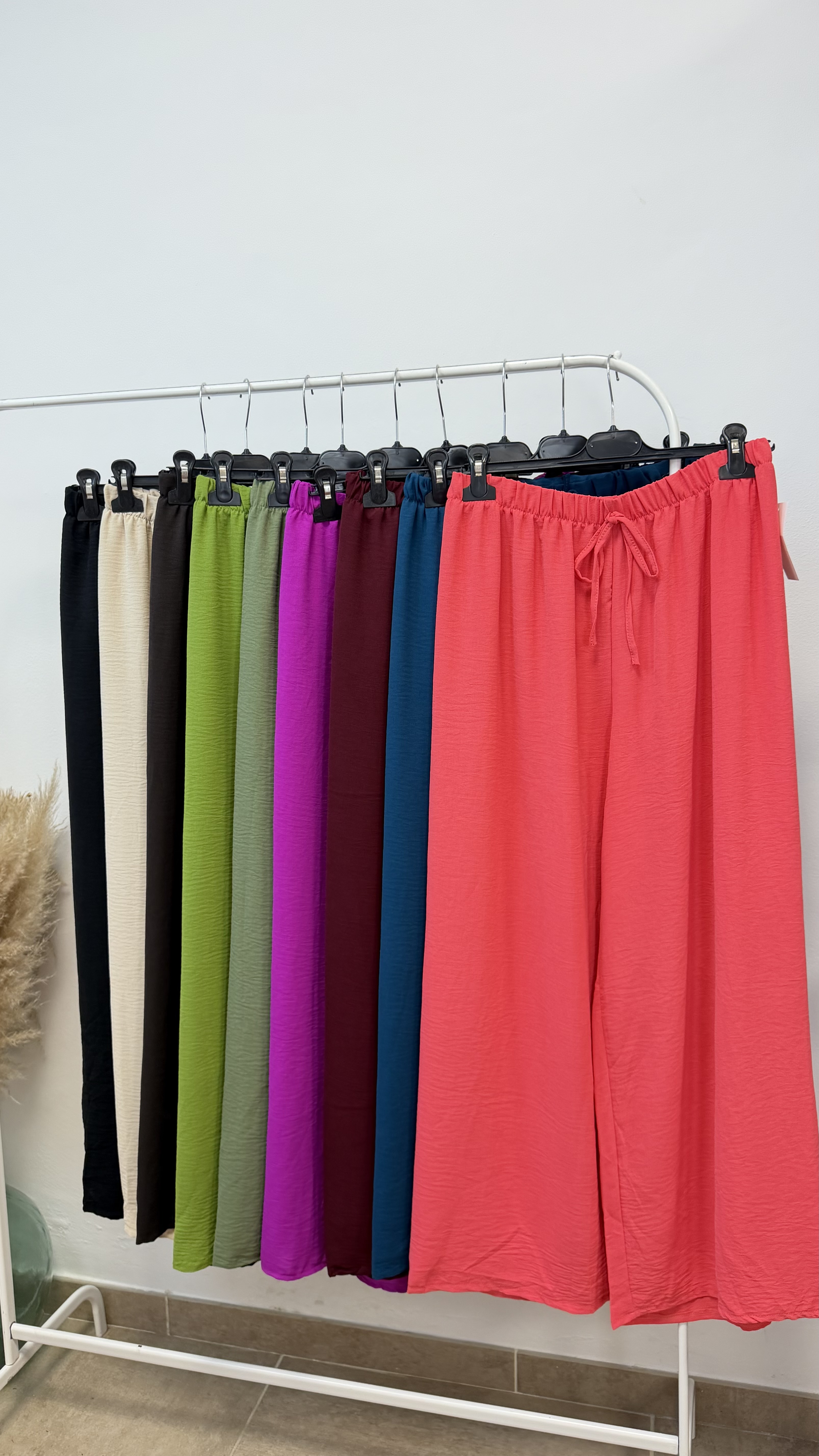 Pantalón recto low cost PREVENTA - Imagen 2