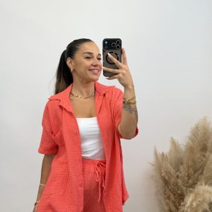 Alternative view of Conjunto Queen I Coral fuerte