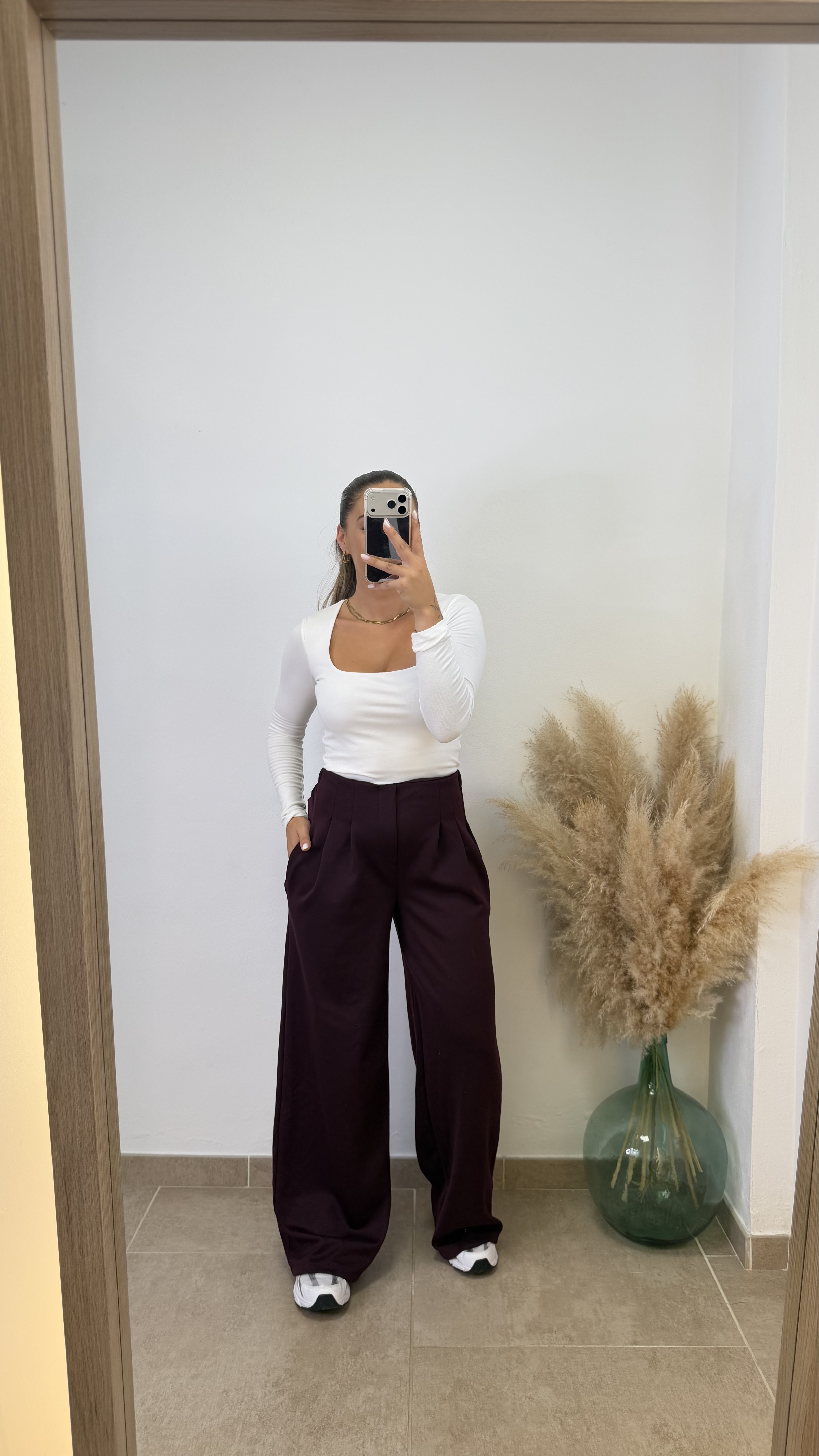 Pantalón nora chándal corte recto - Imagen 4