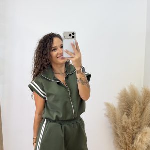 Alternative view of Conjunto inspo adid - Verde militar