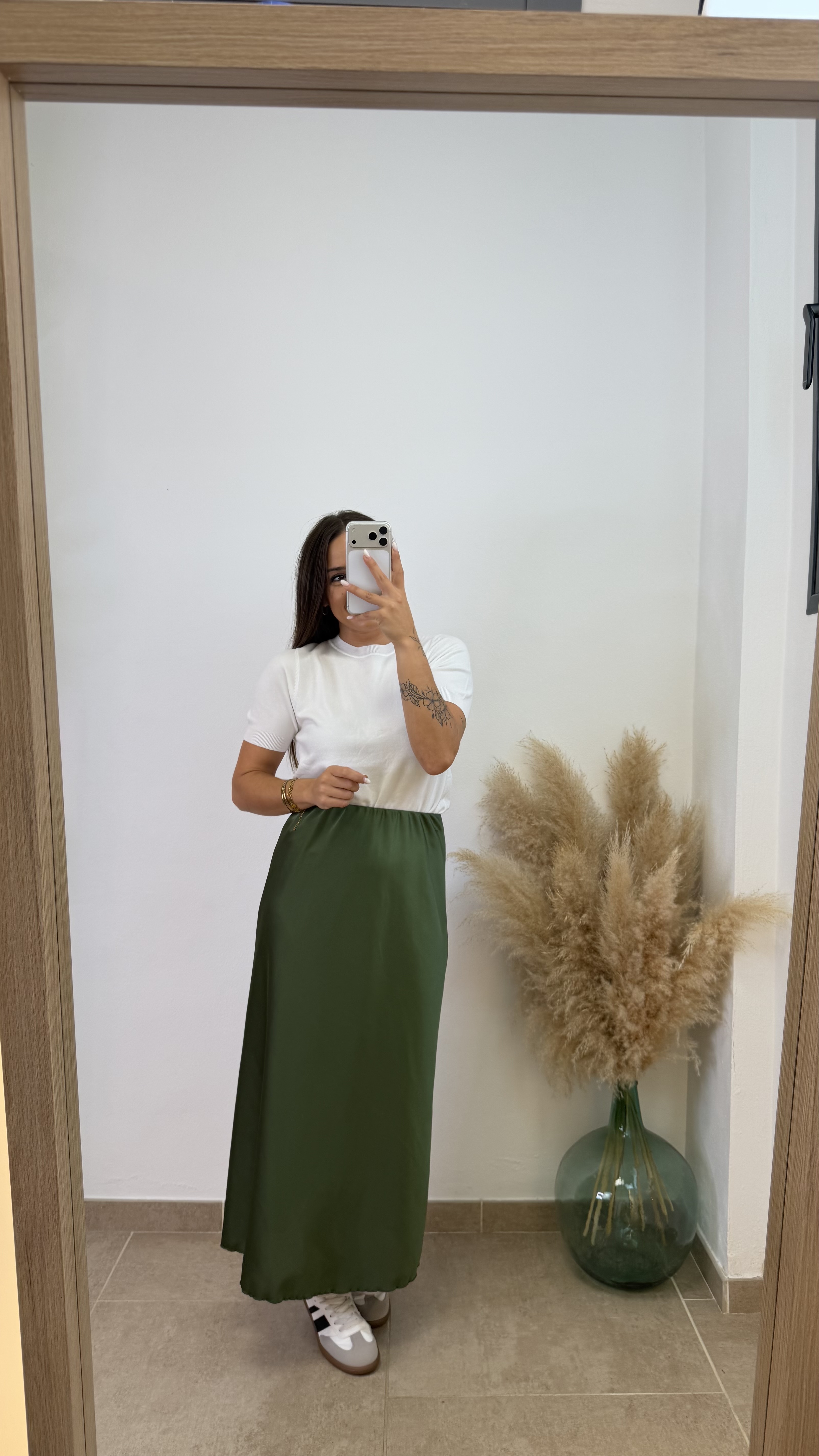 Falda satinada Sara - Verde militar - Imagen 3