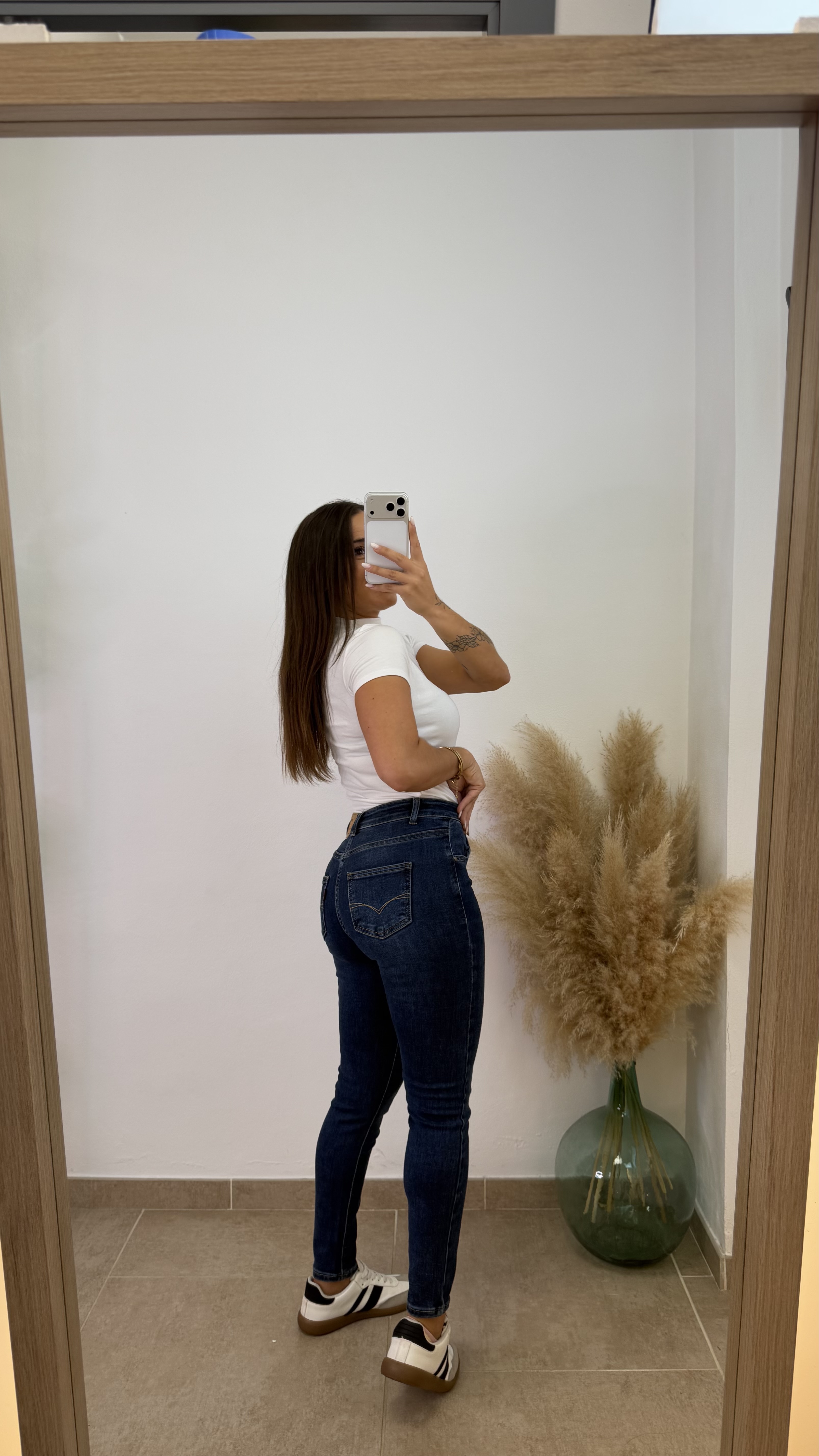 Pantalón vaquero skinny levis oscuro - Imagen 3