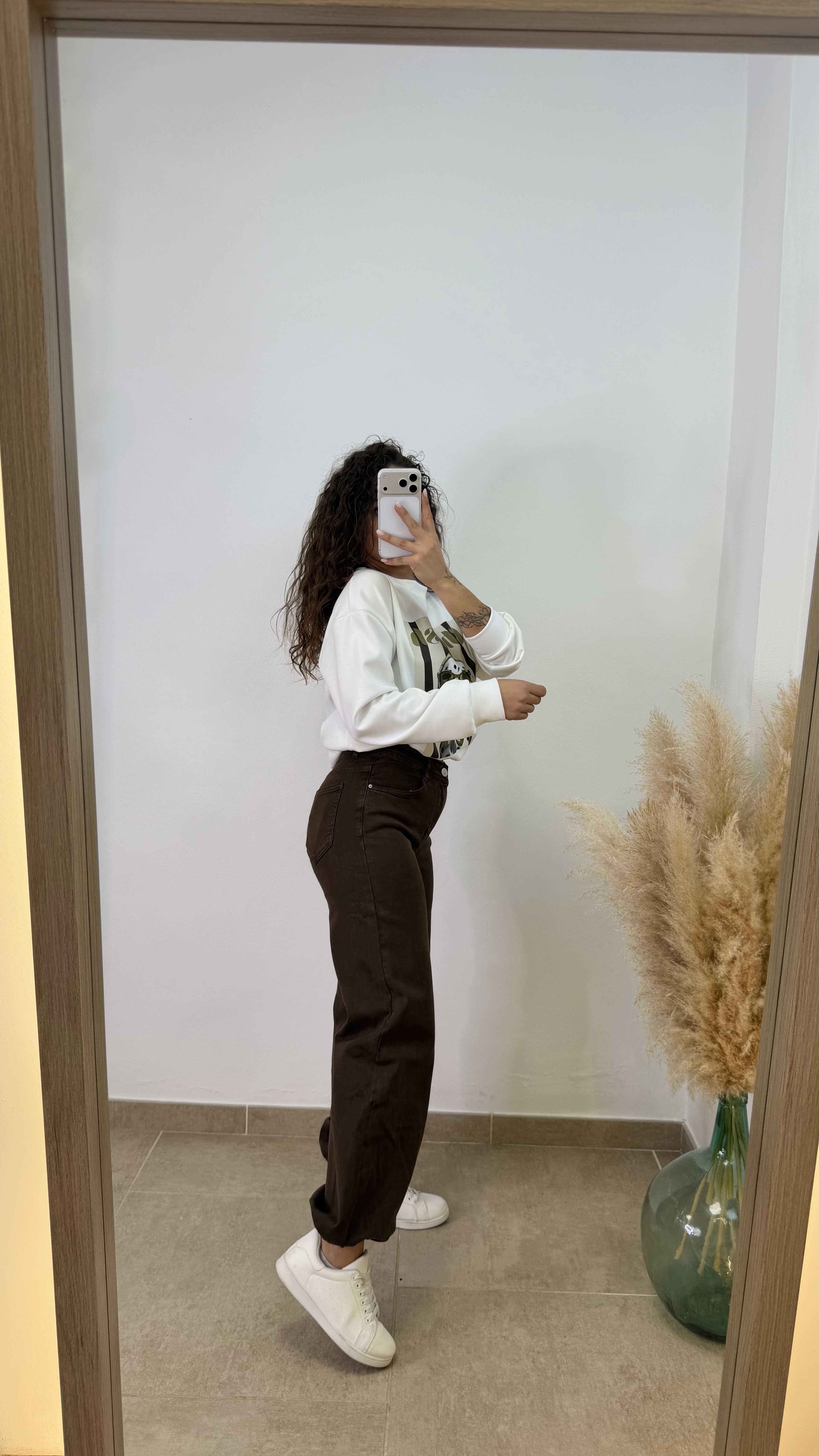 Pantalón vaquero globo puño - Chocolate - Imagen 3