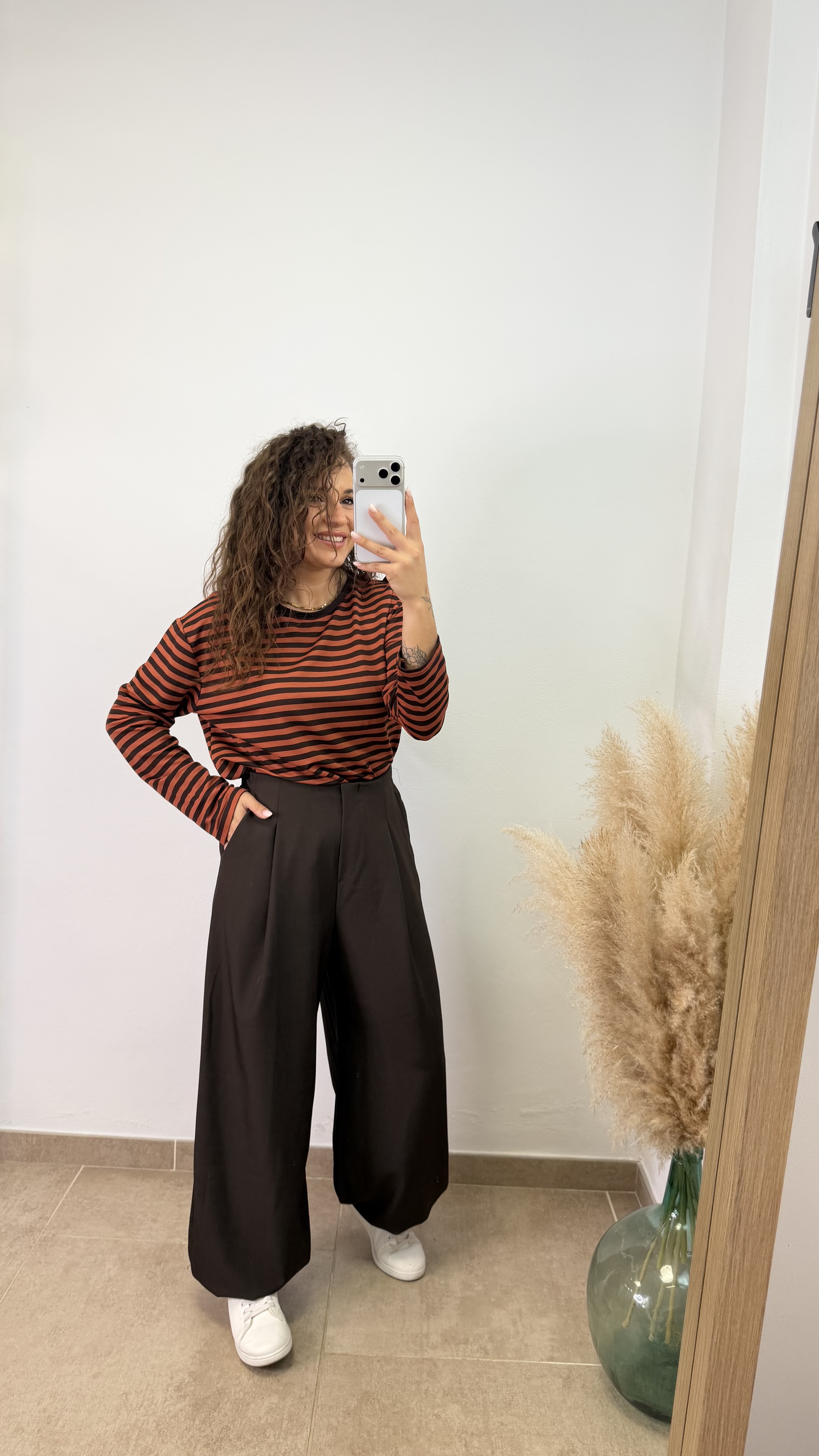 Pantalón nora low cost traje - Imagen 11