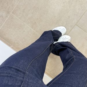 Pantalón vaquero oscuro Leyre - Faja incorporada - Imagen 5