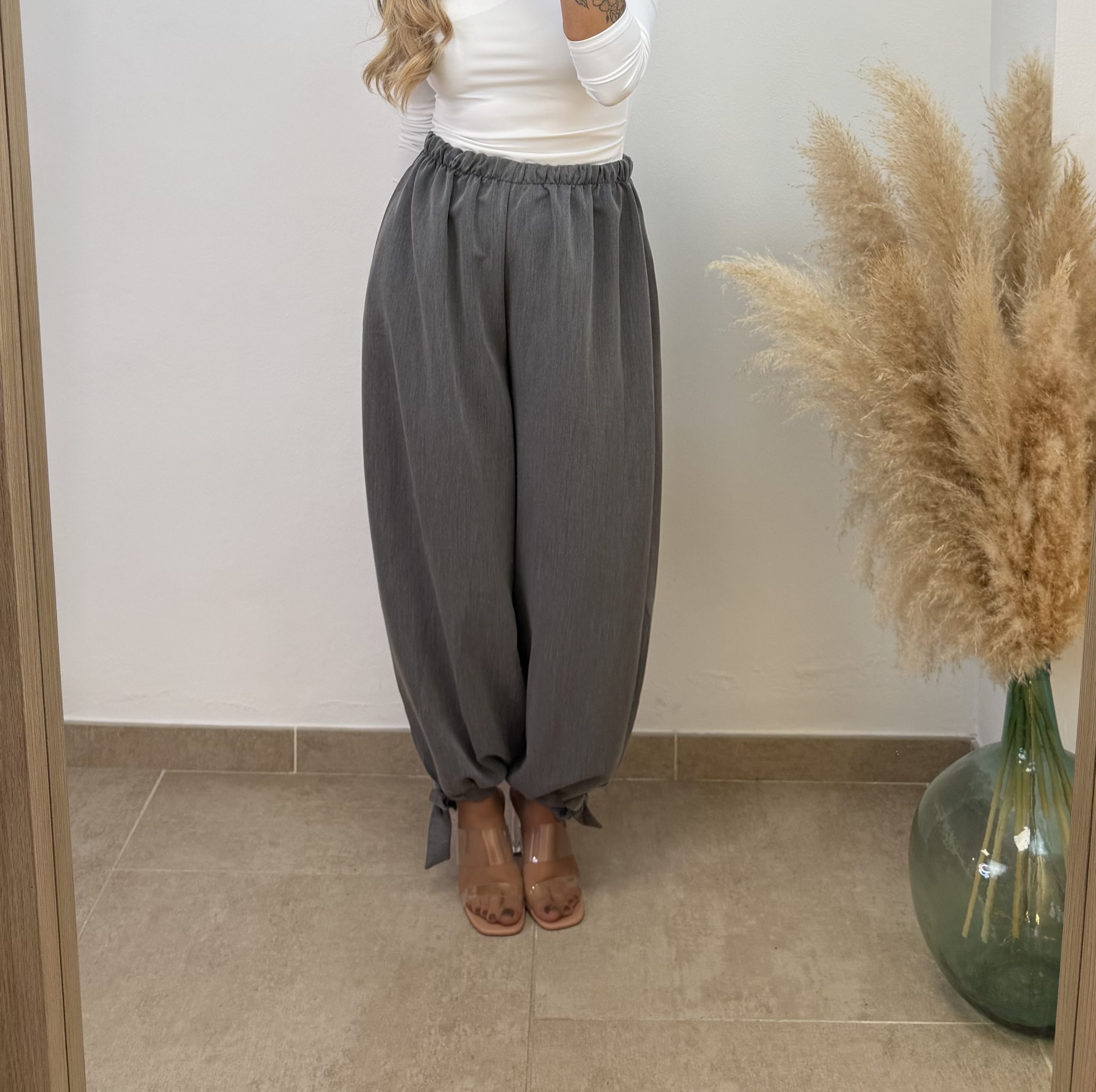 Pantalón globo nudo - Gris